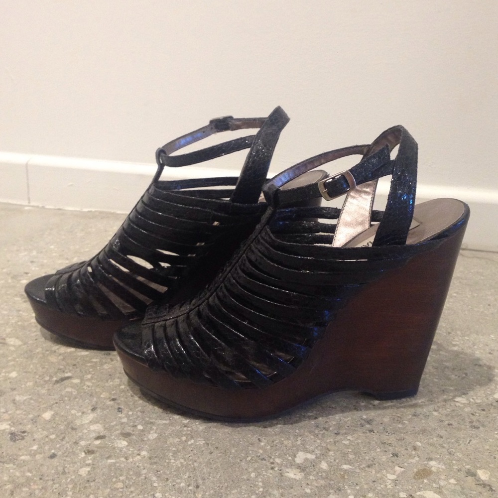 Steve Madden - Black Snakeskin & Wood Wedges